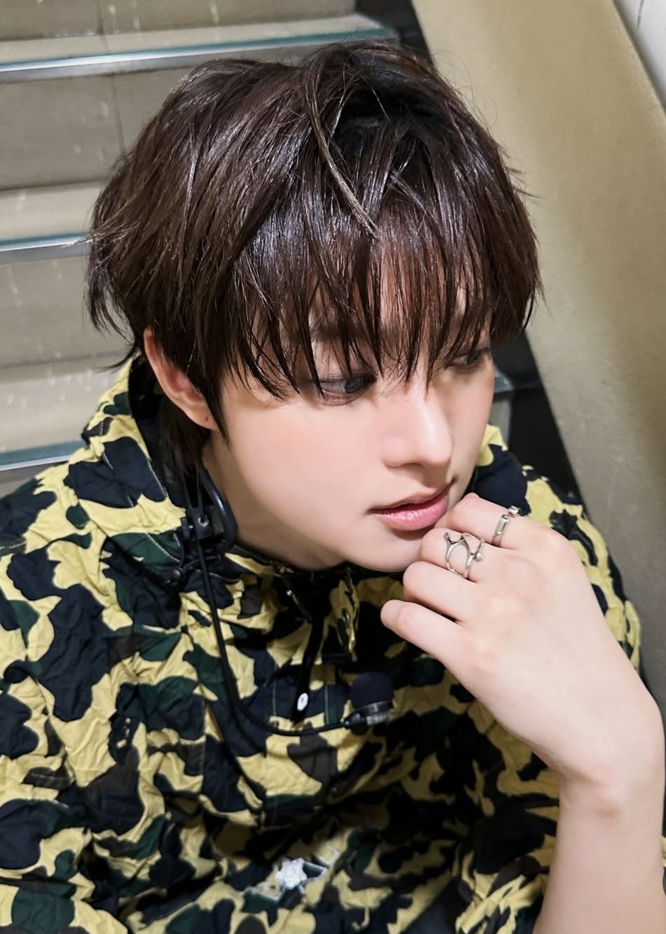 Behind-the-scenes cut of EJ (&TEAM)