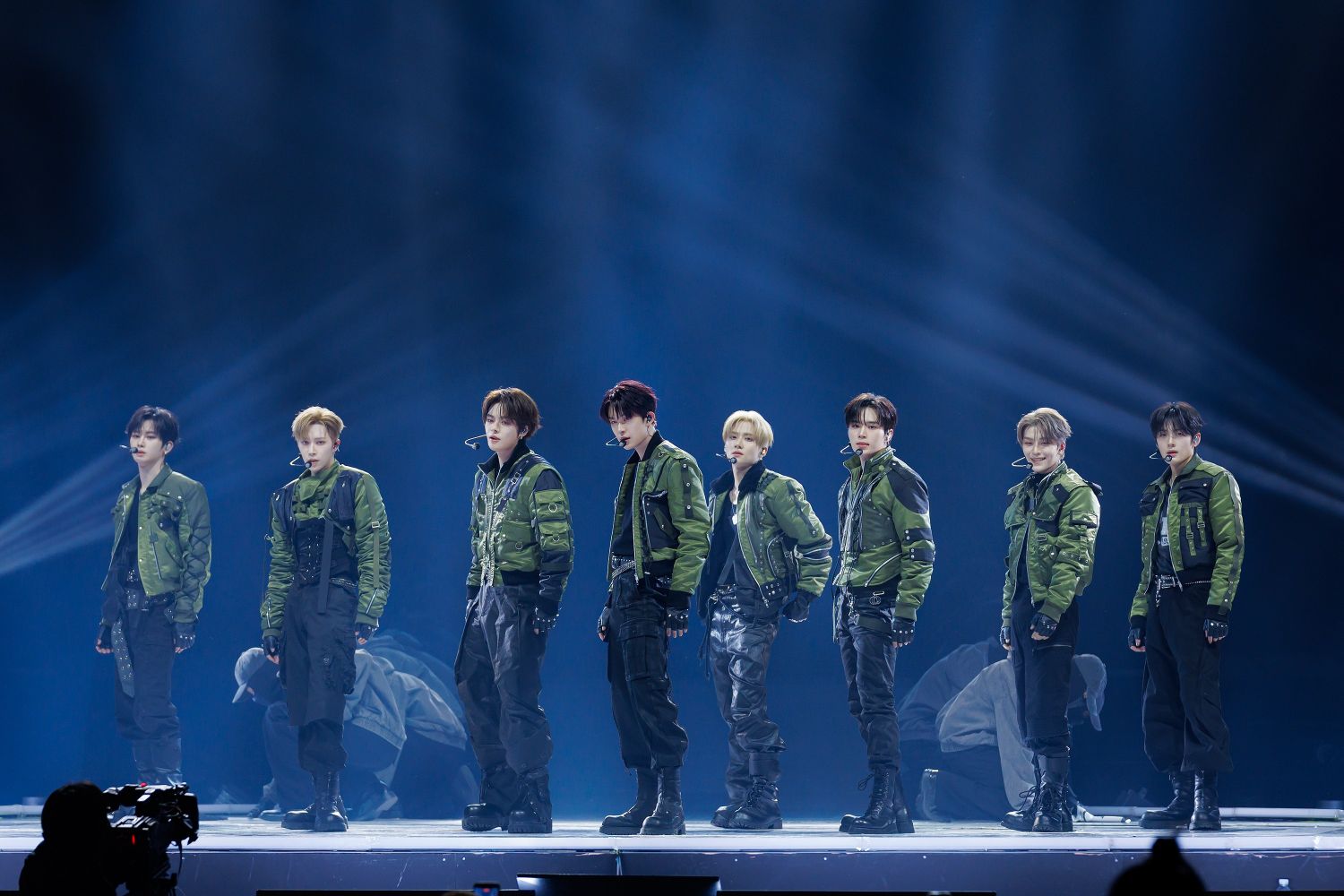 커뮤니티에서 화제된 인기 아이돌 콘텐츠