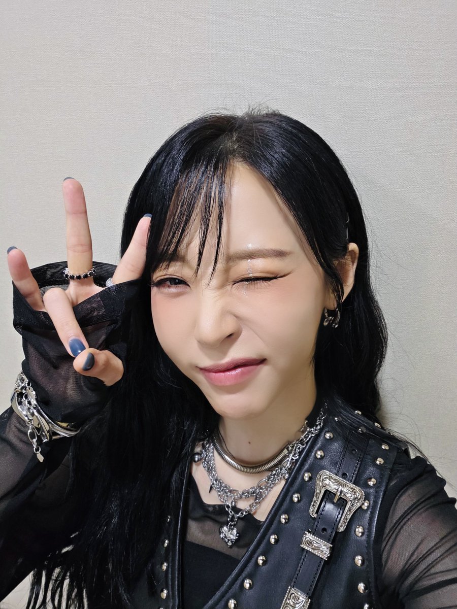 Latest photo of MAMAMOO