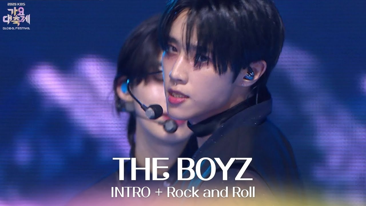 A moment captured by THE BOYZ's fan