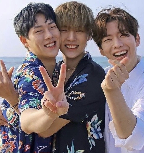 Behind-the-scenes cut of Minhyuk (MONSTA X)