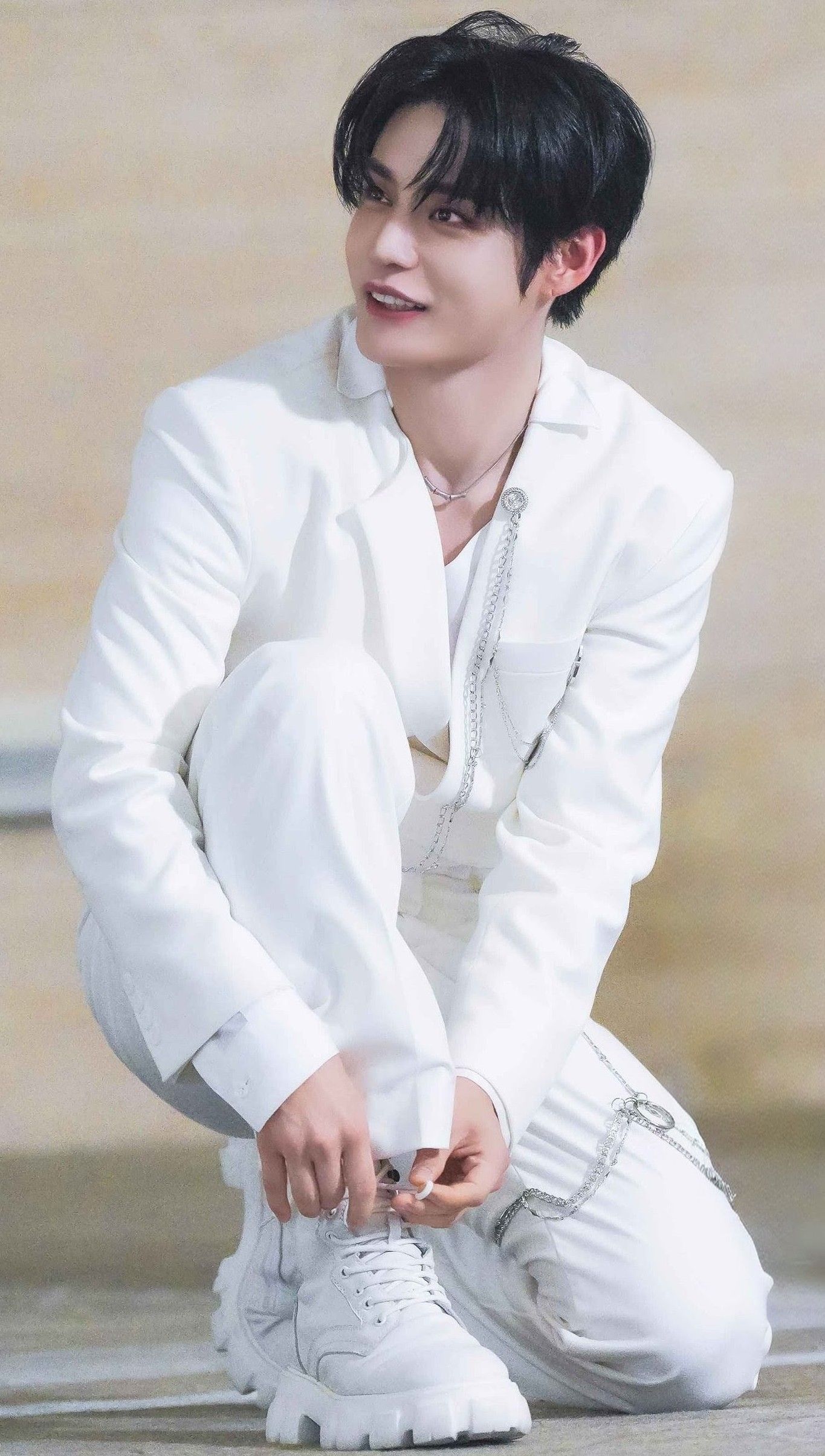 キム・ジウン (ZEROBASEONE)の最新写真