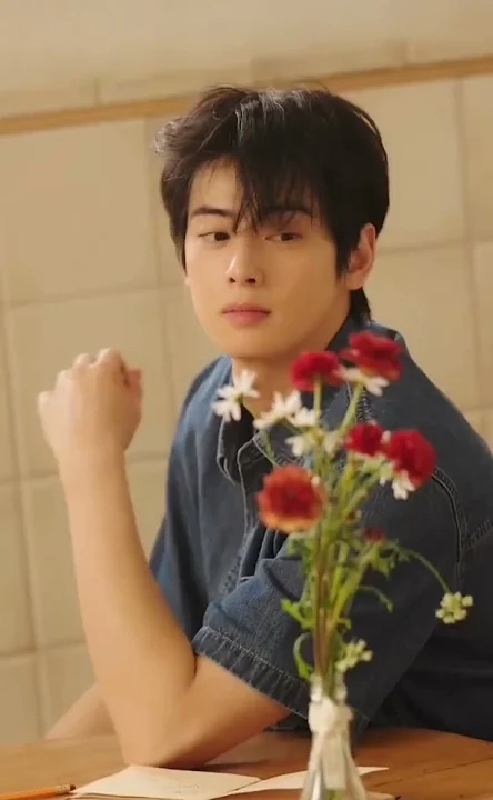 Behind-the-scenes cut of Eunwoo (ASTRO)
