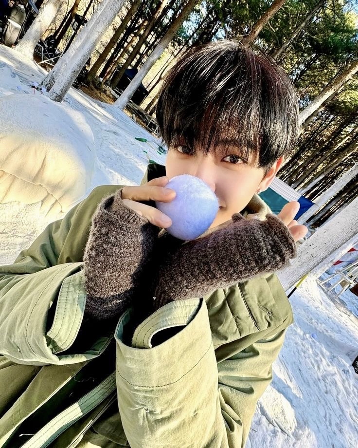 A moment captured by Myeong Jaehyun (BOYNEXTDOOR)'s fan