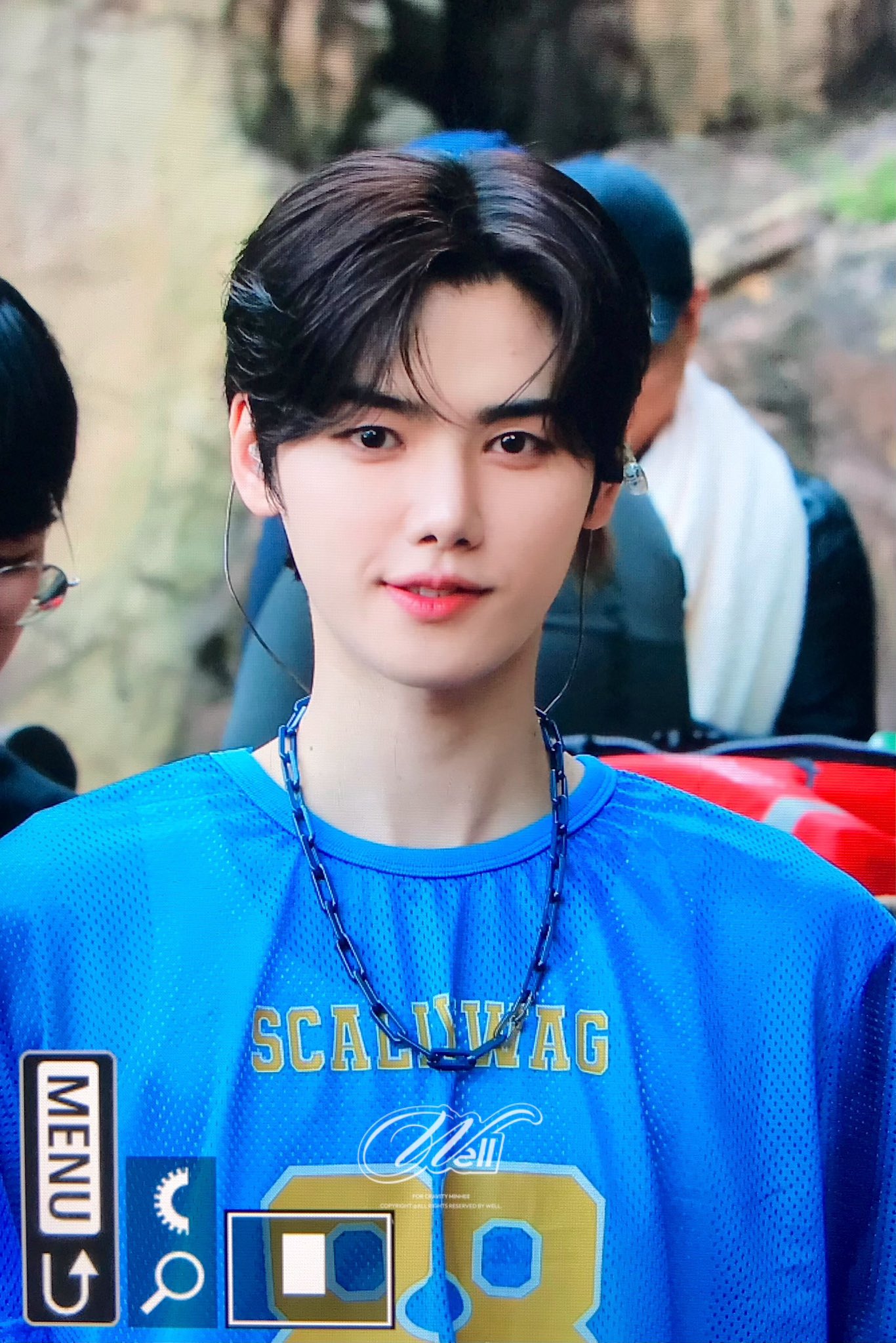A moment captured by Minhee (CRAVITY)'s fan