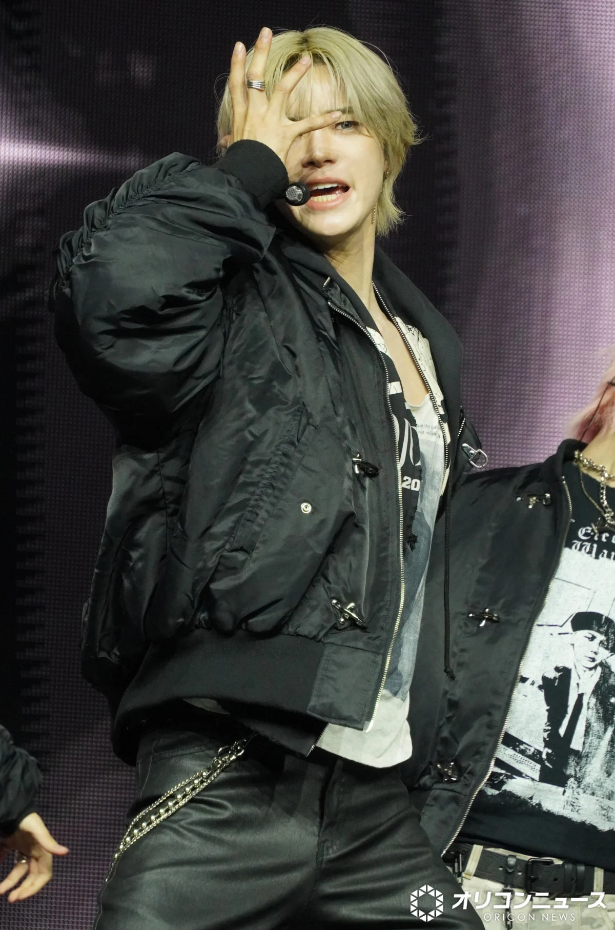 Foto aktivitas terbaru K (&TEAM)