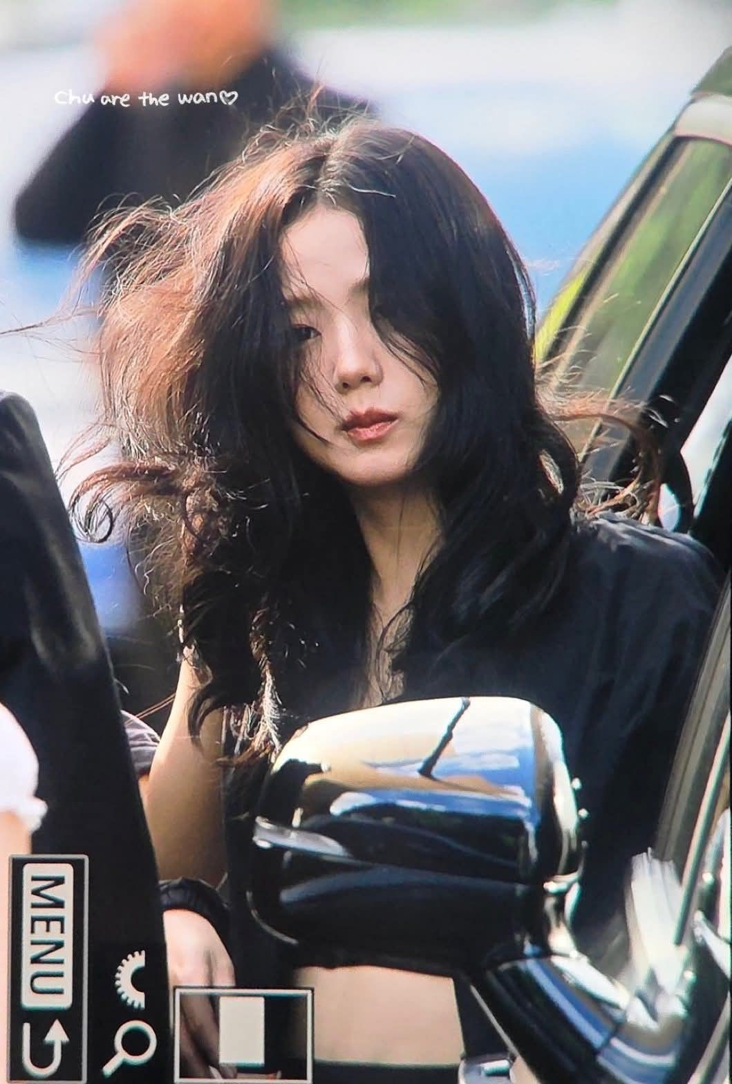 Behind-the-scenes cut of Jisoo (BLACKPINK)