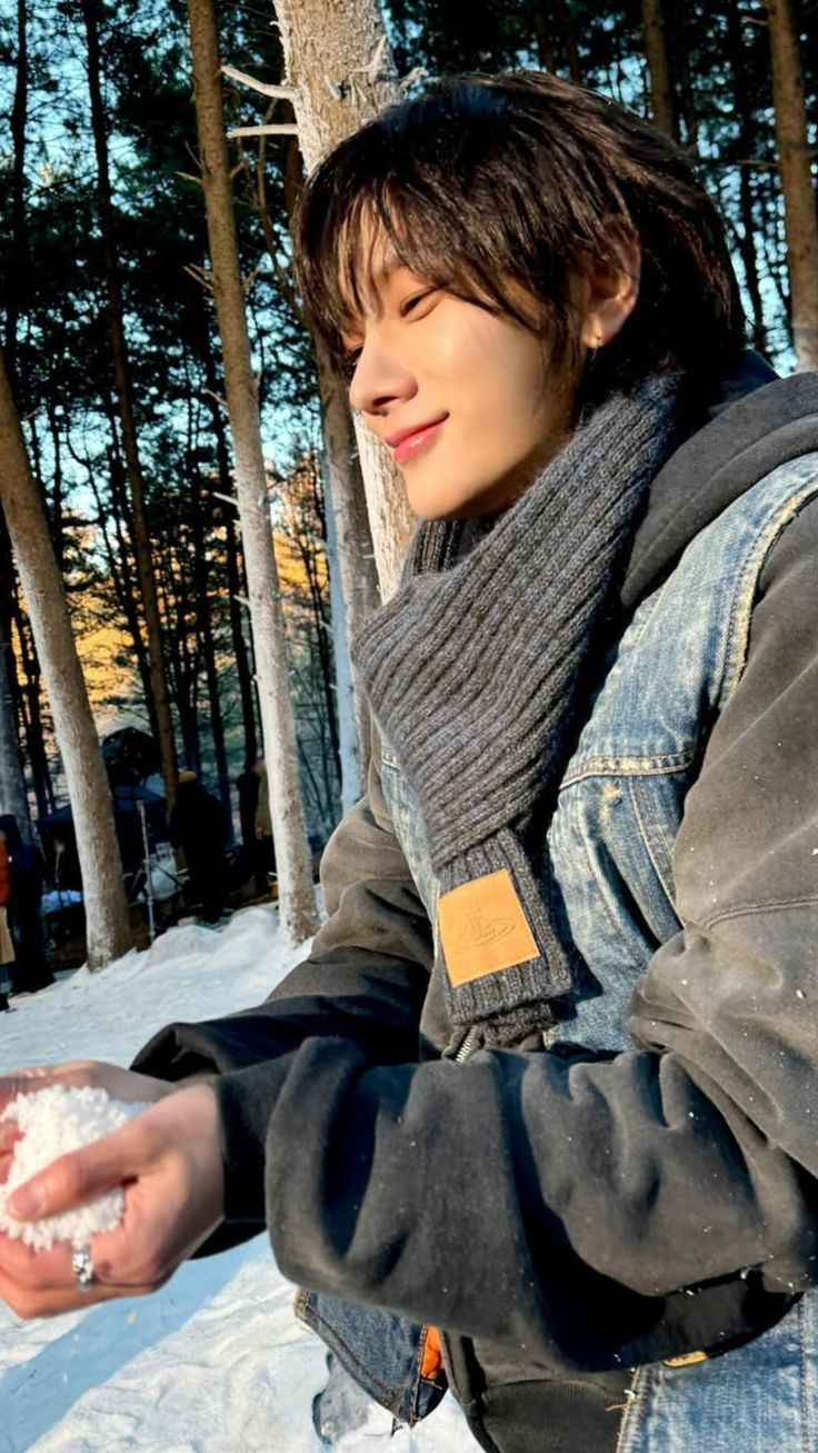 A heartfelt wallpaper shared by BOYNEXTDOOR's fans