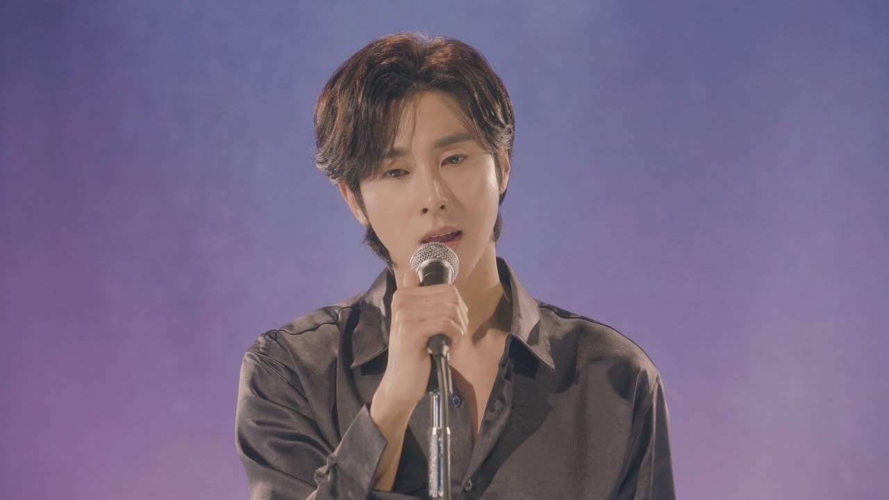 A moment captured by U-Know (TVXQ)'s fan