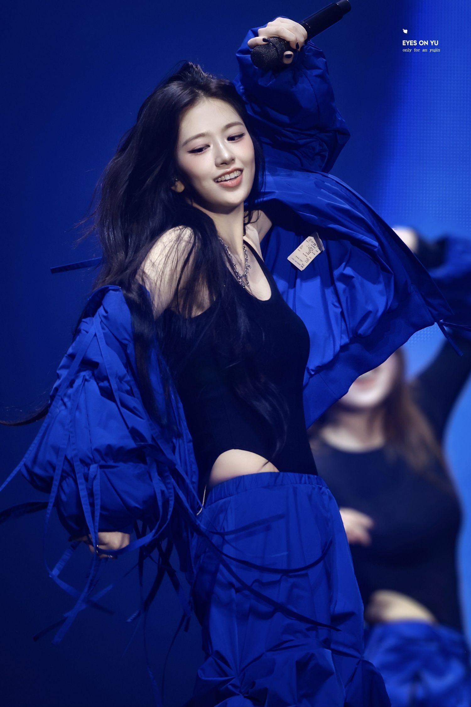 Foto terbaru An Yujin (IVE)