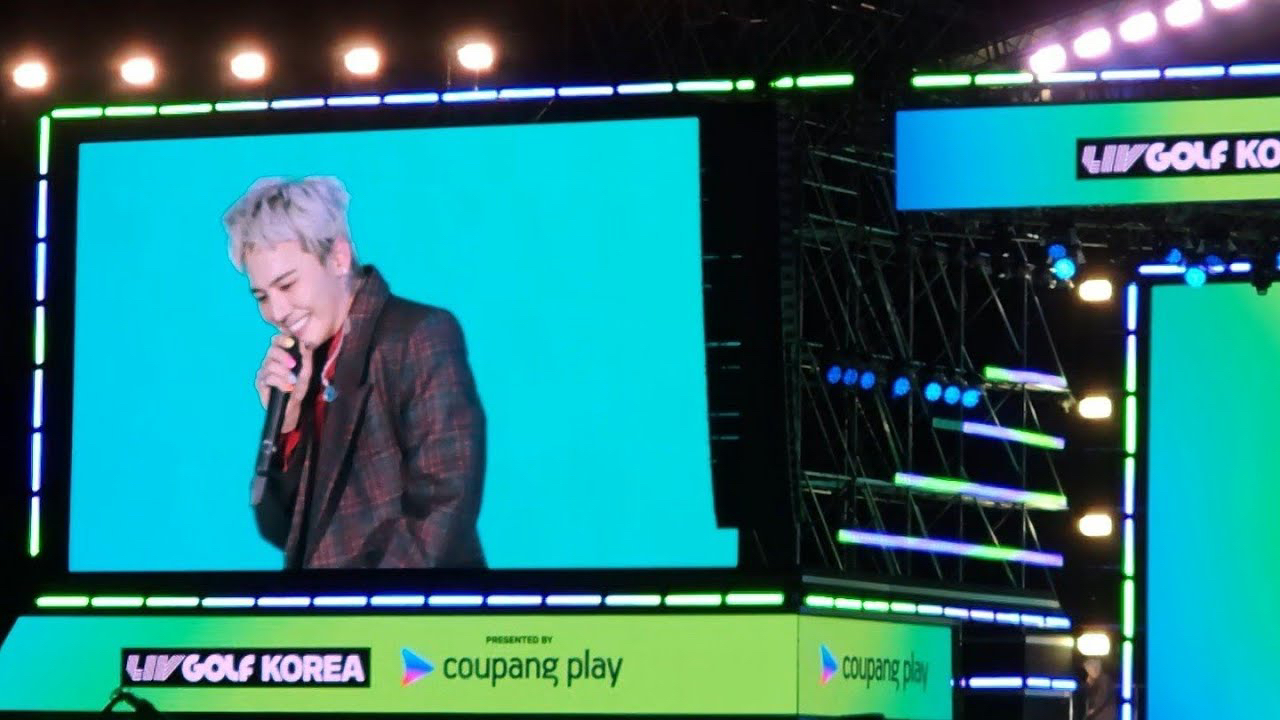 A moment captured by G-DRAGON (BIGBANG)'s fan