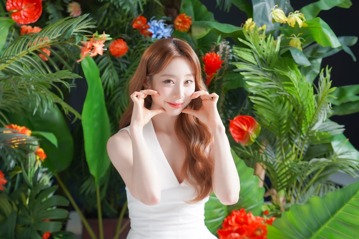 Recent activity shot of WJSN