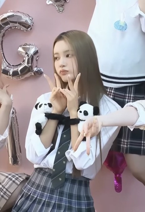 Behind-the-scenes cut of Sakurai Miu (ME:I)