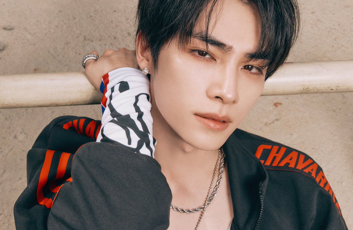Behind-the-scenes cut of NCT