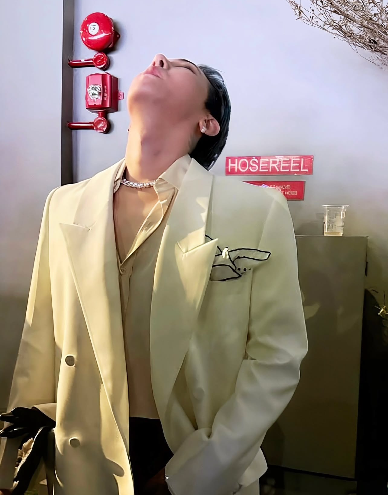 Foto terbaru G-DRAGON (BIGBANG)