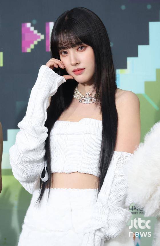 A moment captured by STAYC's fan