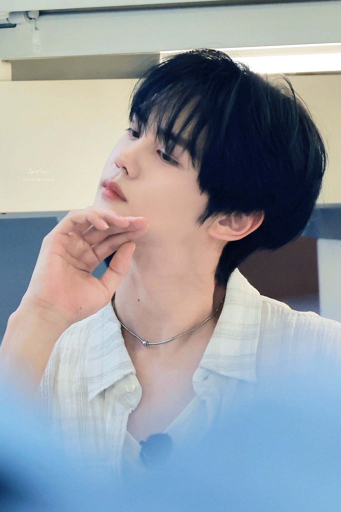 A moment captured by Kim Gyuvin (ZEROBASEONE)'s fan