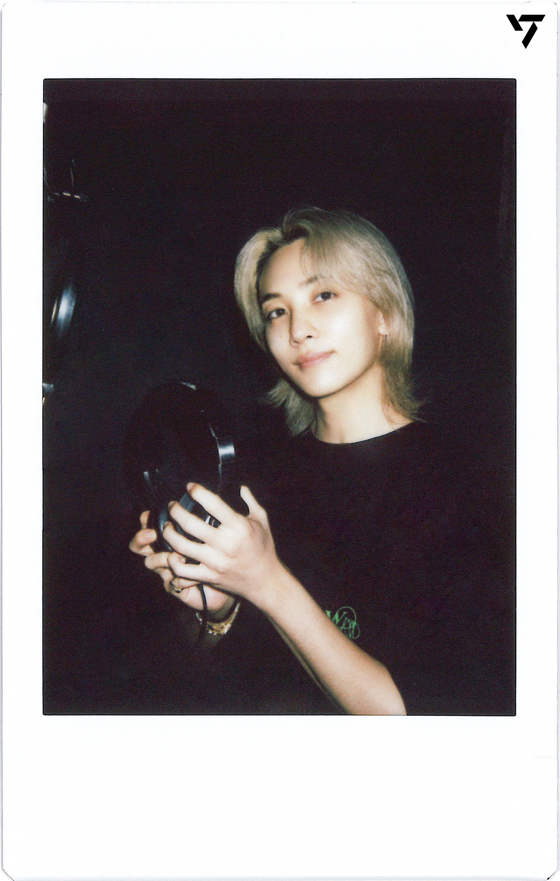 Latest photo of Jeonghan (SEVENTEEN)