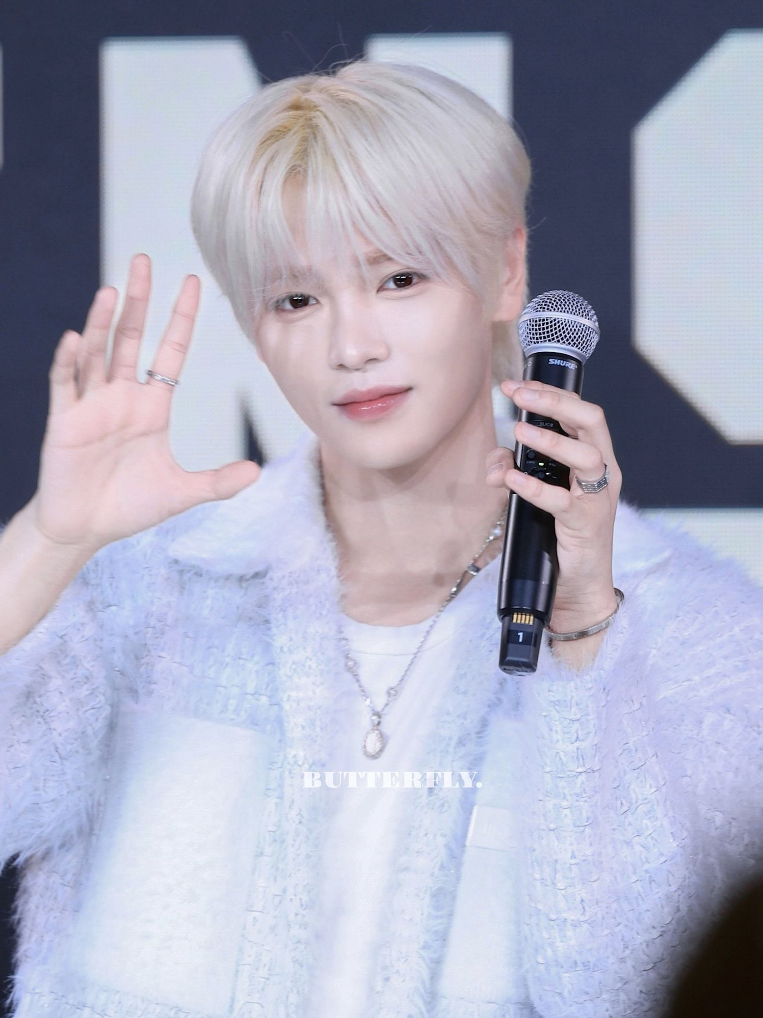 Behind-the-scenes cut of Jang Haneum