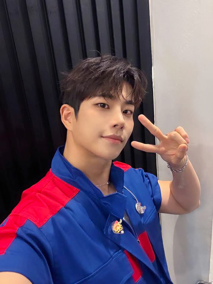 Recent activity shot of MJ (ASTRO)