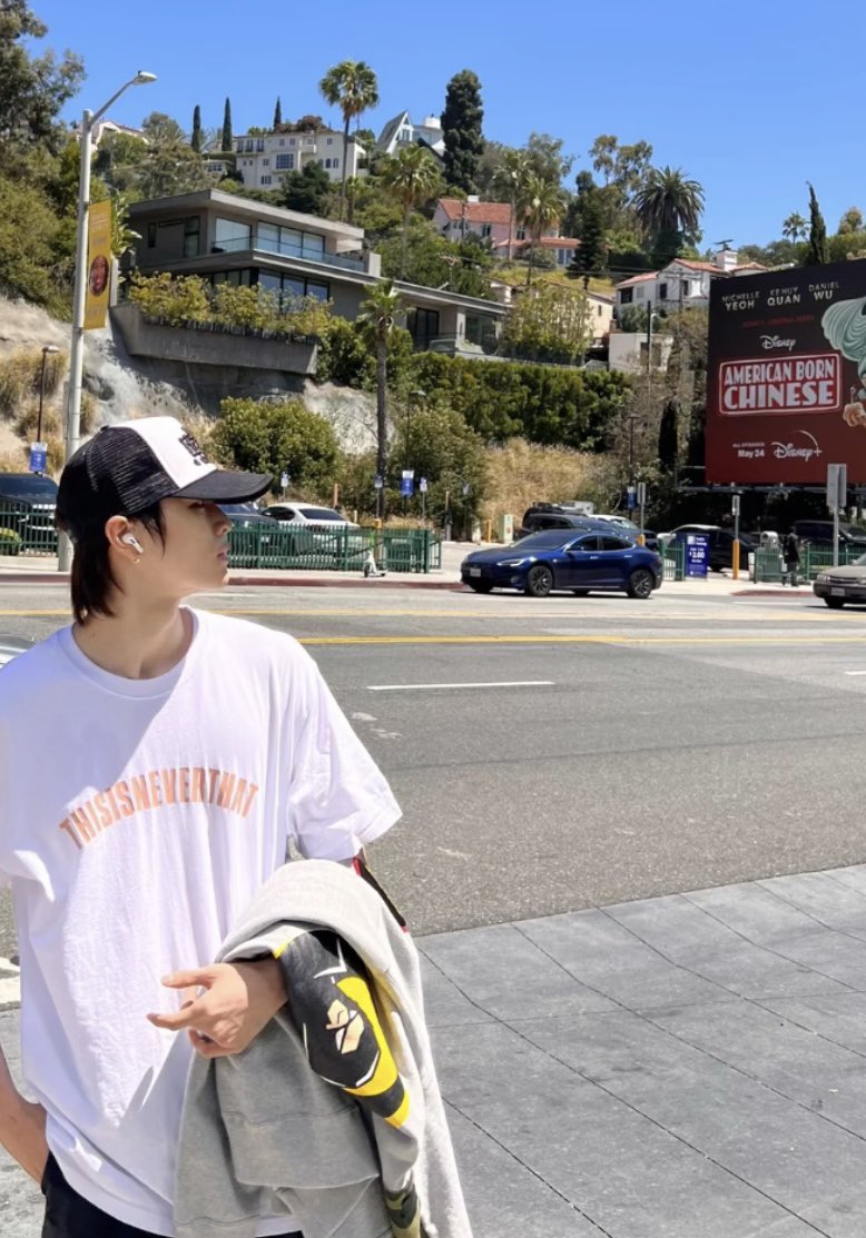 Recent activity shot of Sungchan (RIIZE)