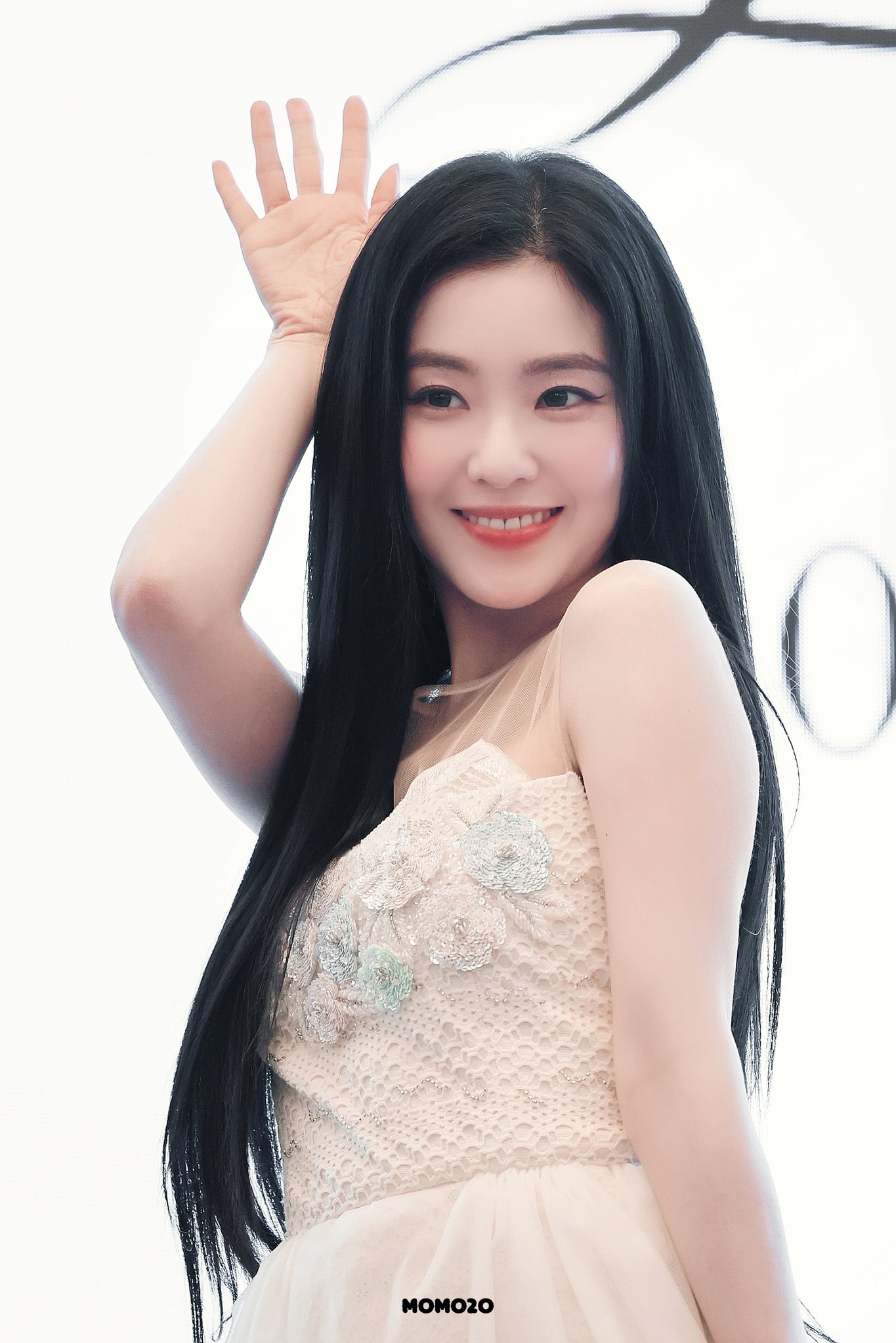 Behind-the-scenes cut of Irene (Red Velvet)