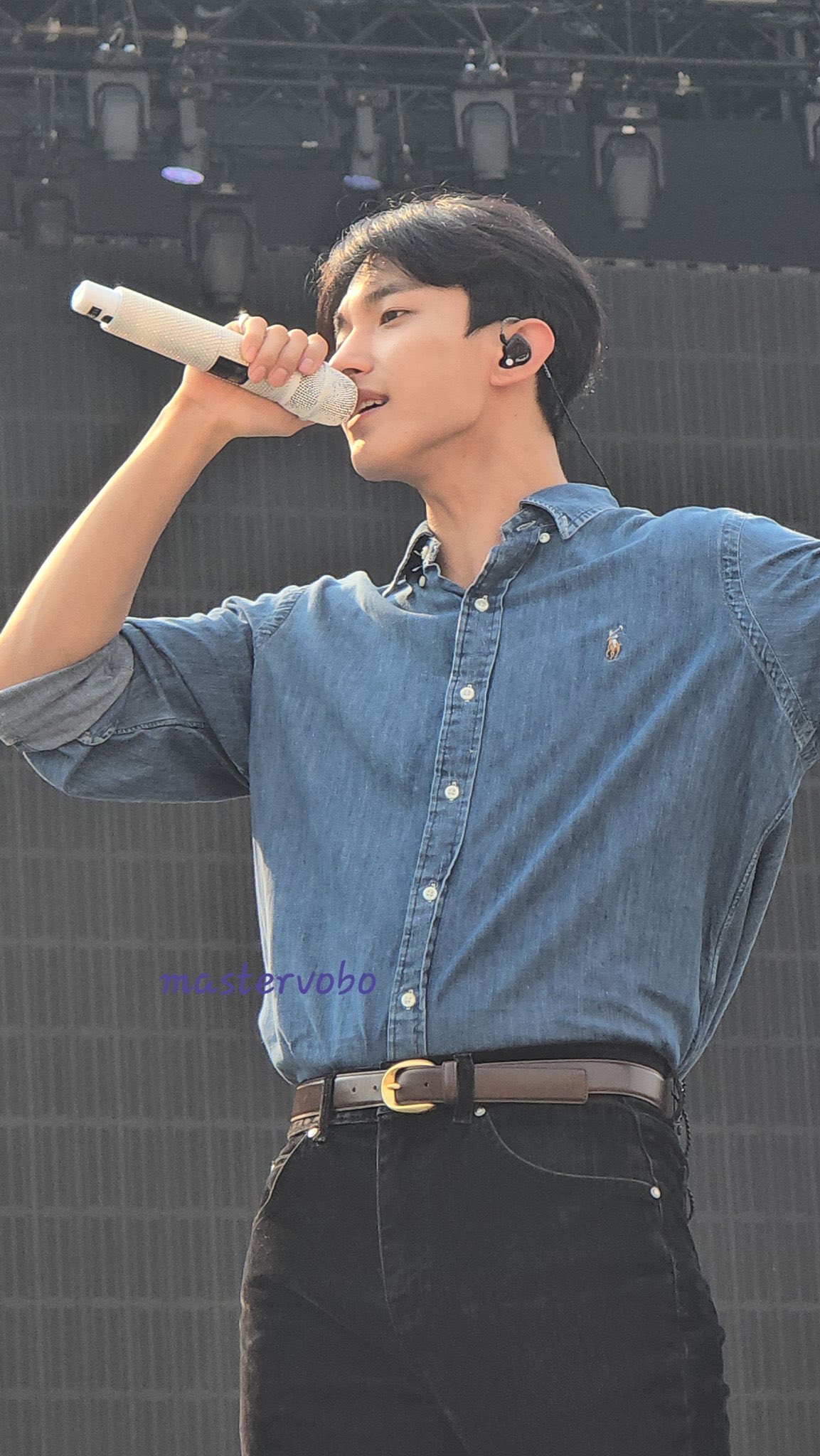 A heartfelt wallpaper shared by DK (SEVENTEEN)'s fans