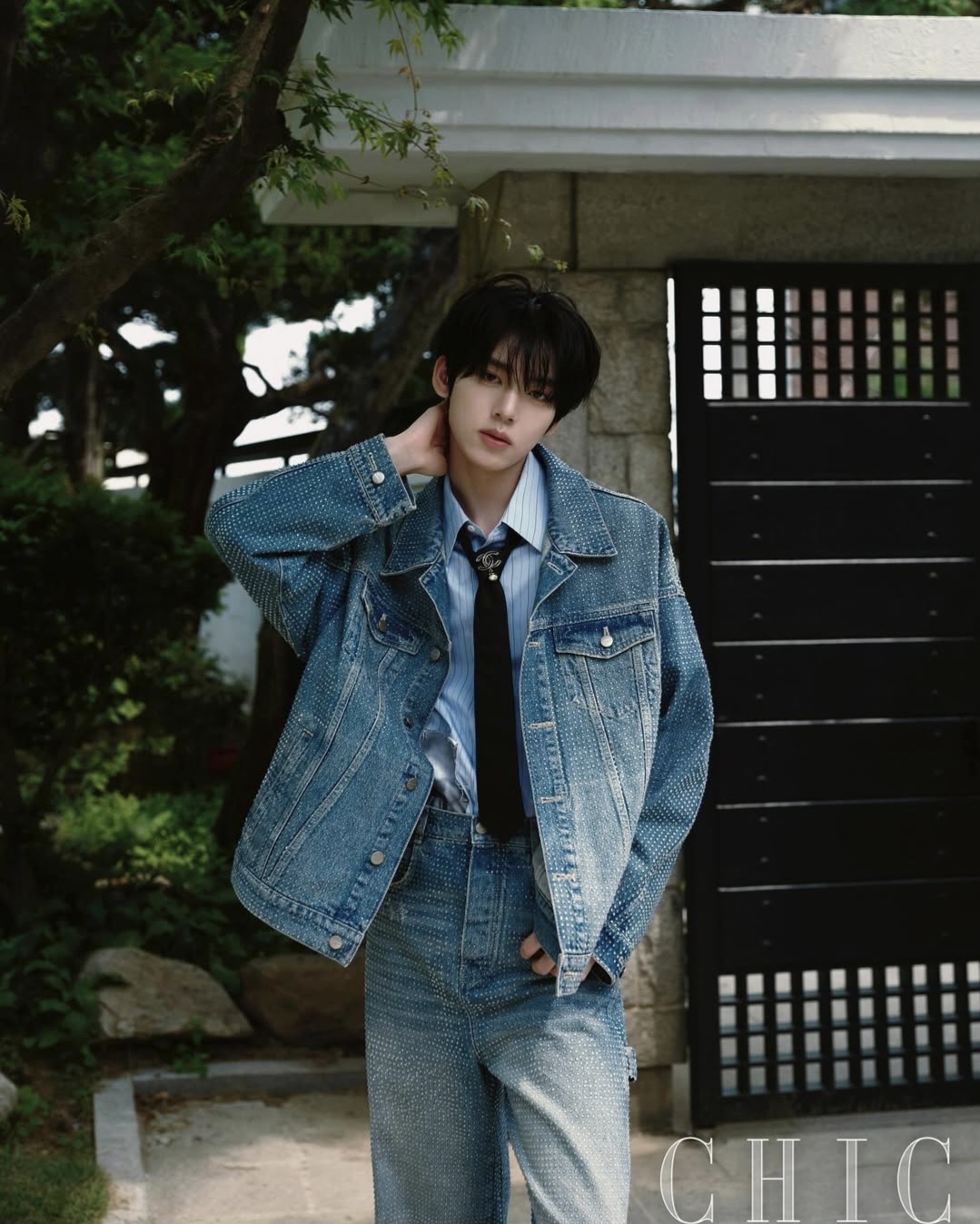 Behind-the-scenes cut of Han Yujin (ZEROBASEONE)