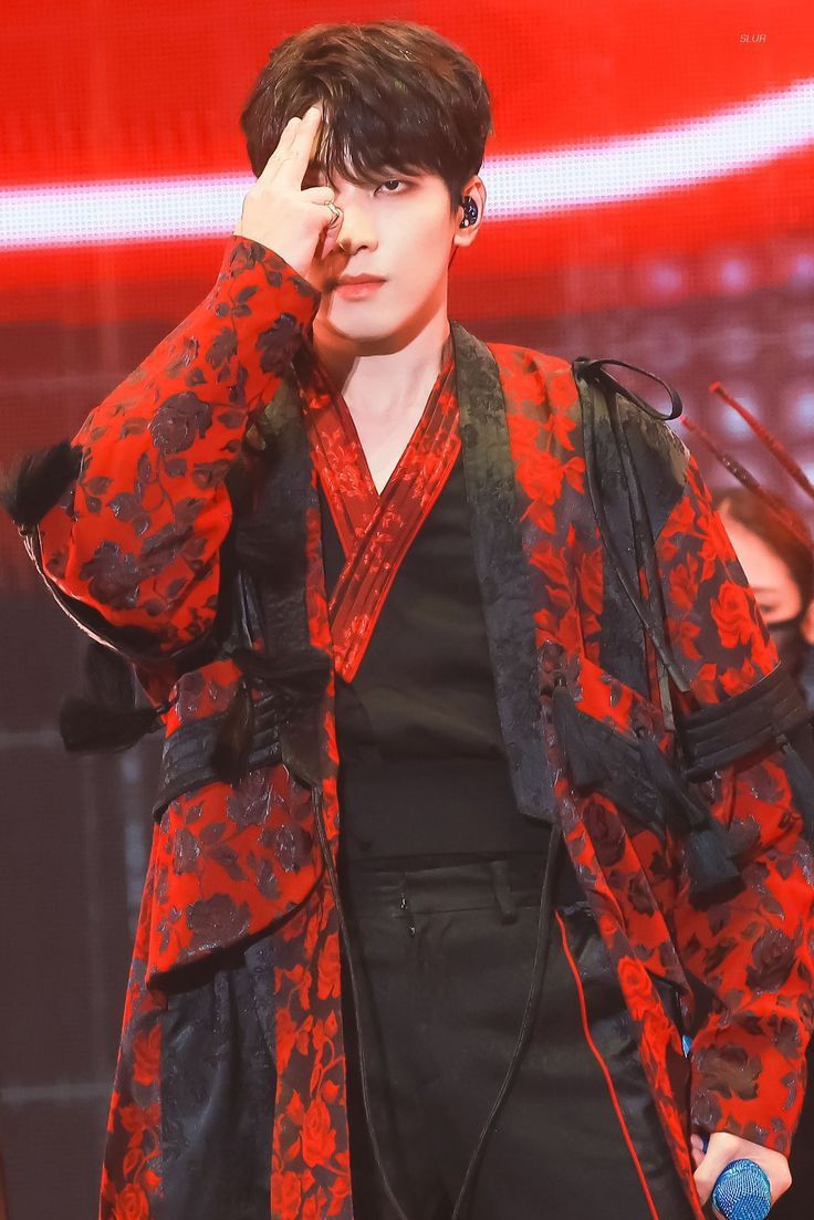 Latest photo of Wonwoo (SEVENTEEN)