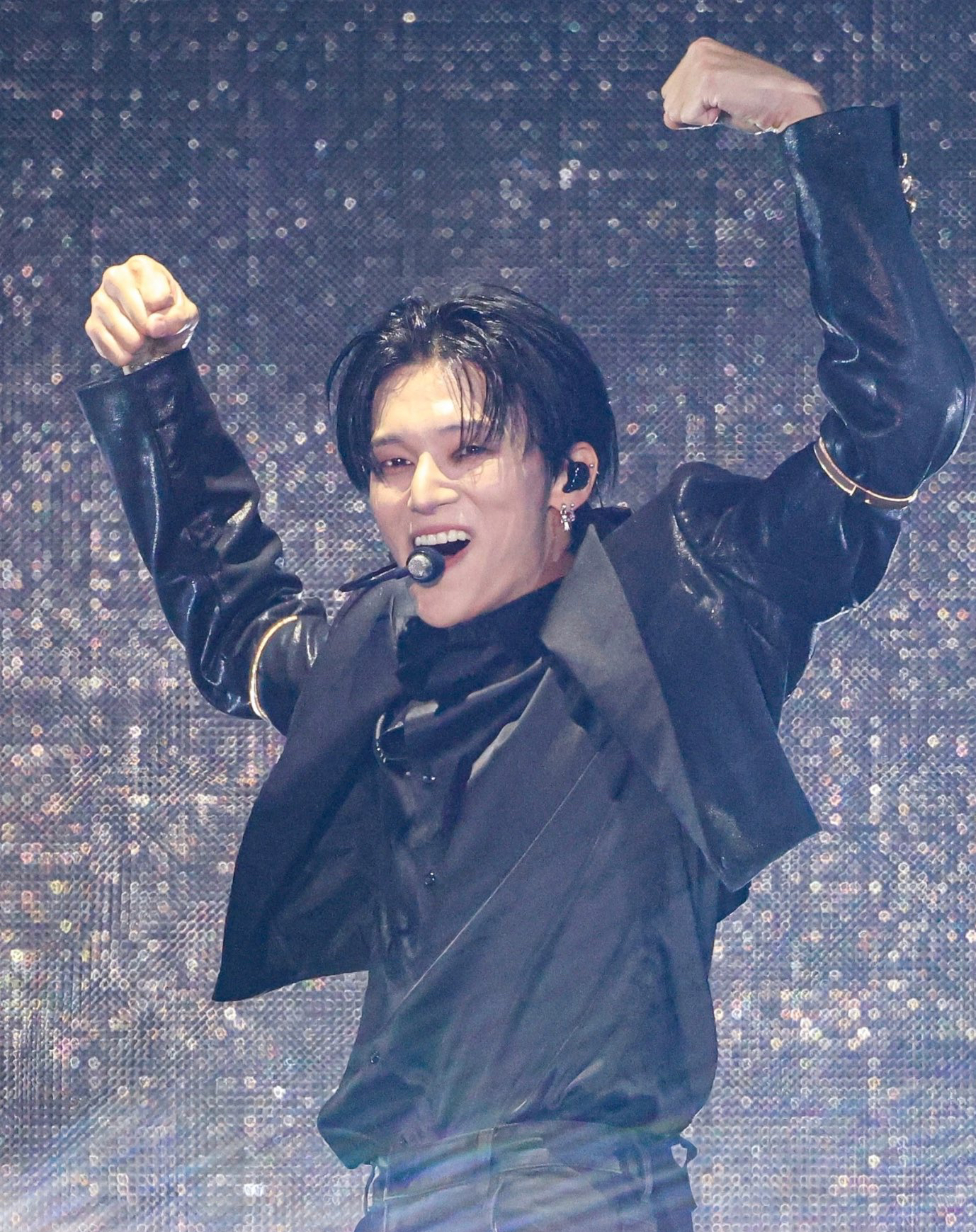 A moment captured by Wooyoung (ATEEZ)'s fan