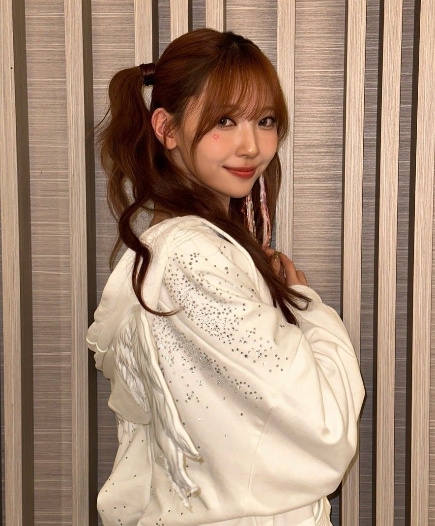 Mayuka (NiziU)的幕後花絮