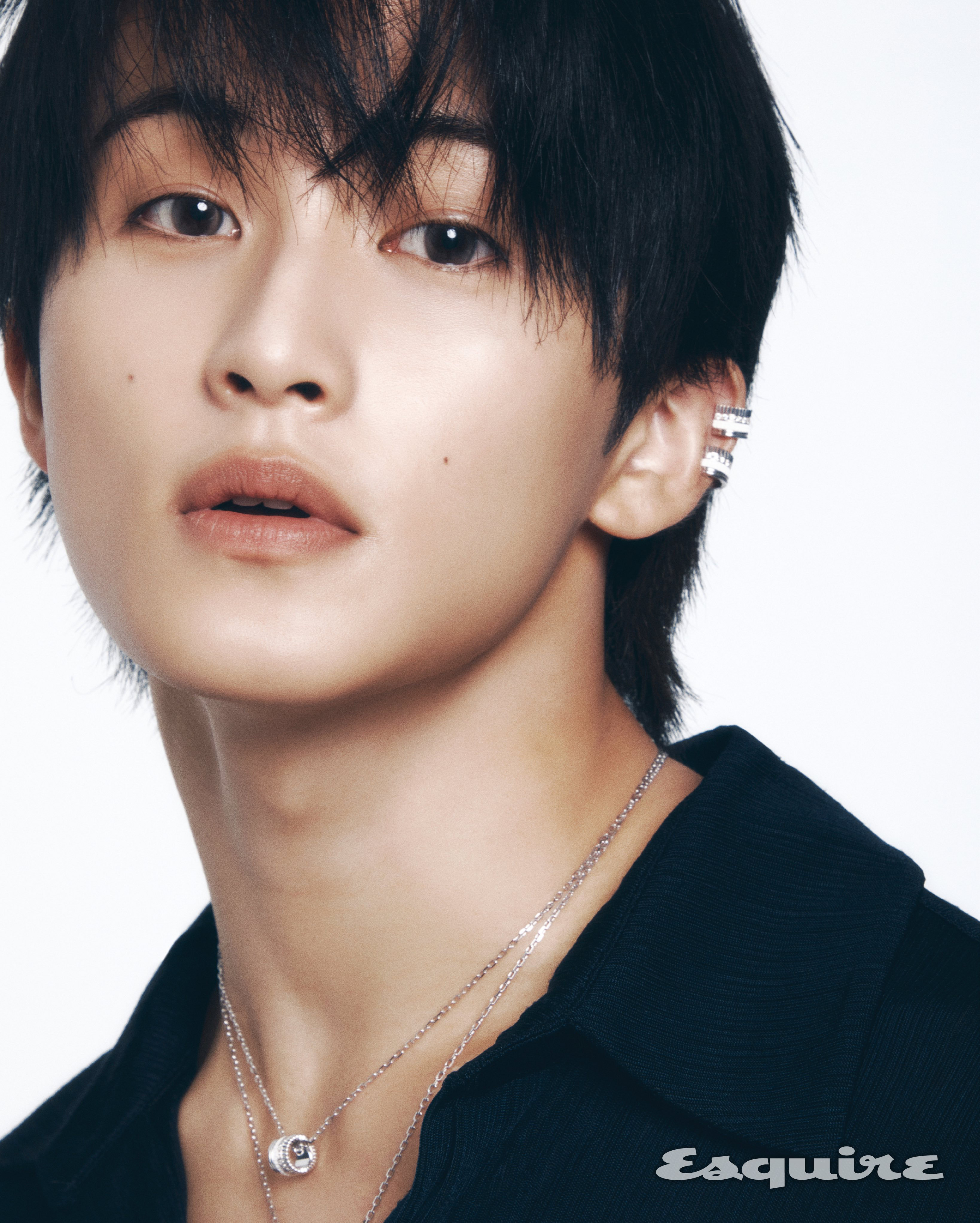 Behind-the-scenes cut of Mark (NCT 127, NCT DREAM)