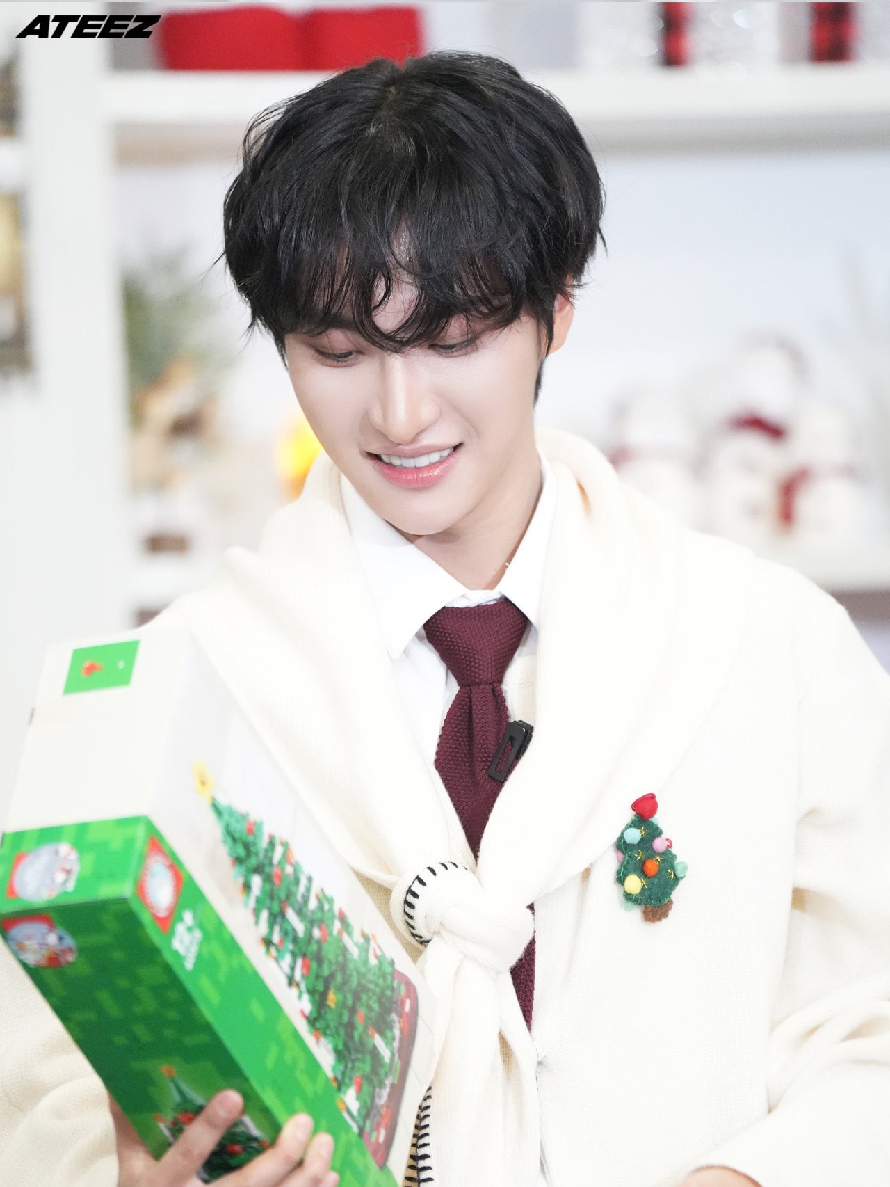 Behind-the-scenes cut of Seonghwa (ATEEZ)