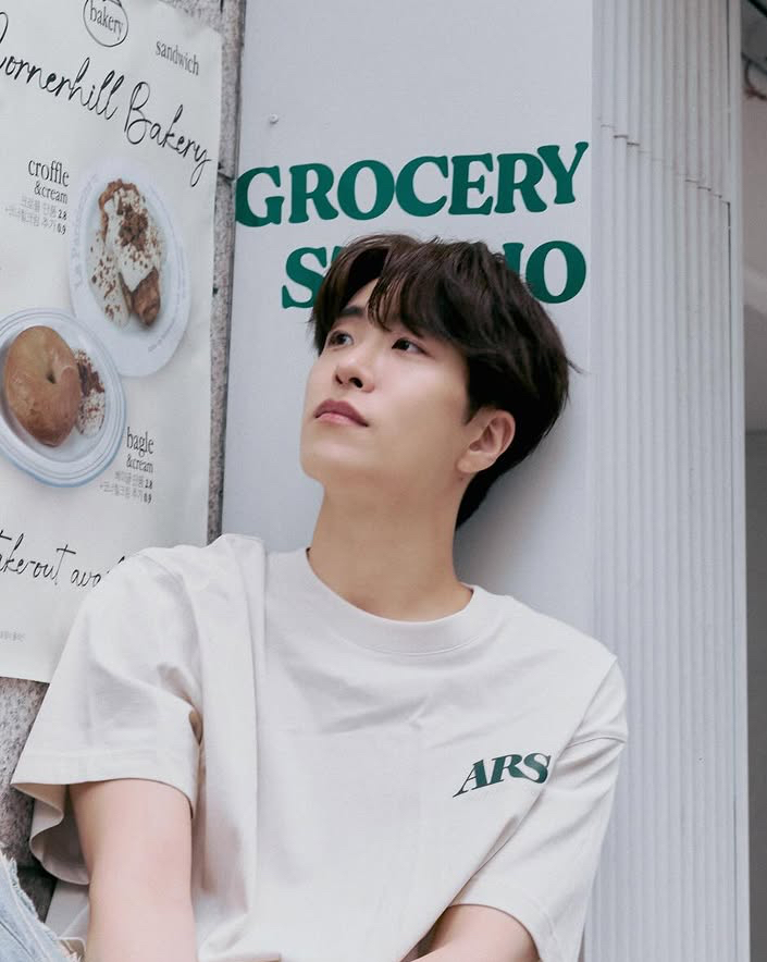 A moment captured by Youngjae (GOT7)'s fan
