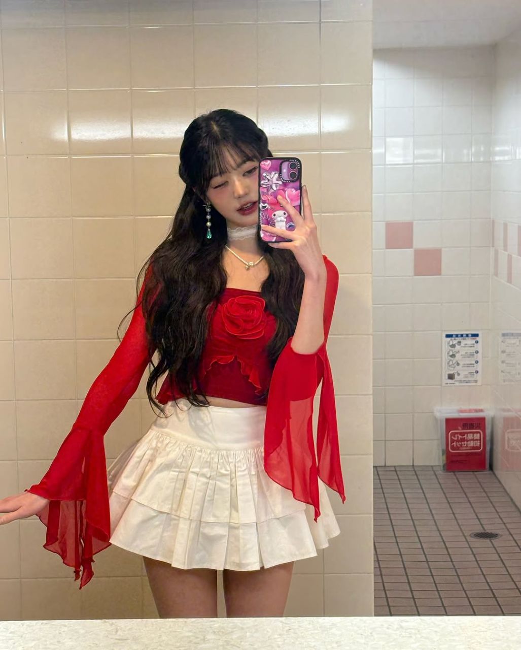 Latest photo of Jang Wonyoung (IVE)
