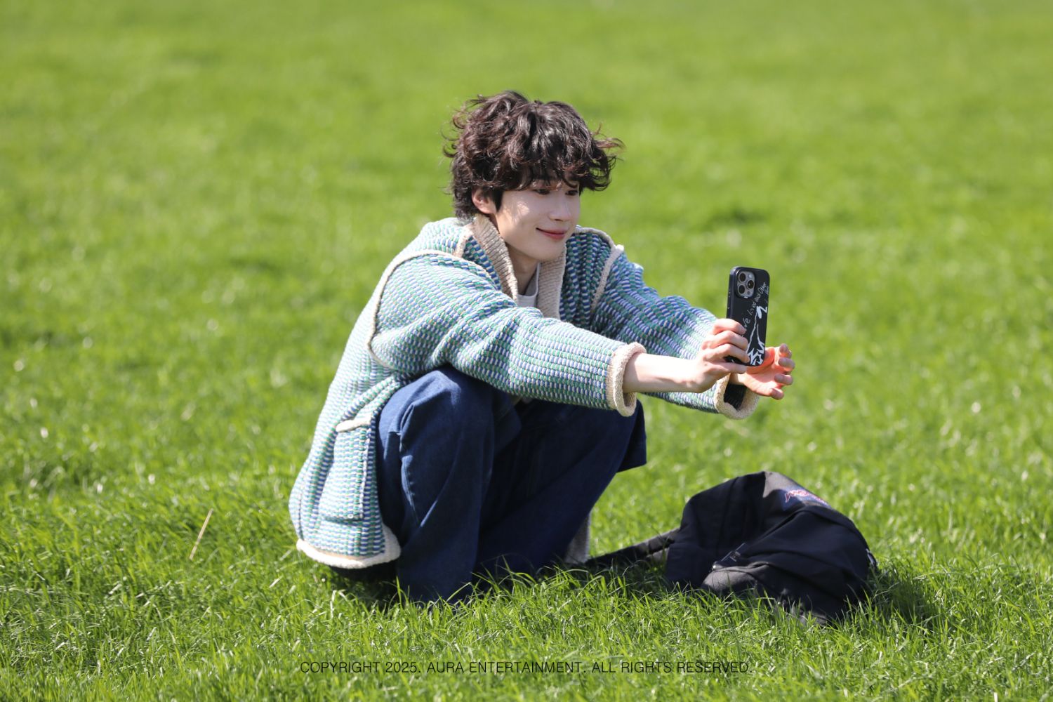 Behind-the-scenes cut of Han Seungwoo