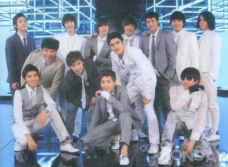 Today’s hot picks from the 슈퍼주니어 community