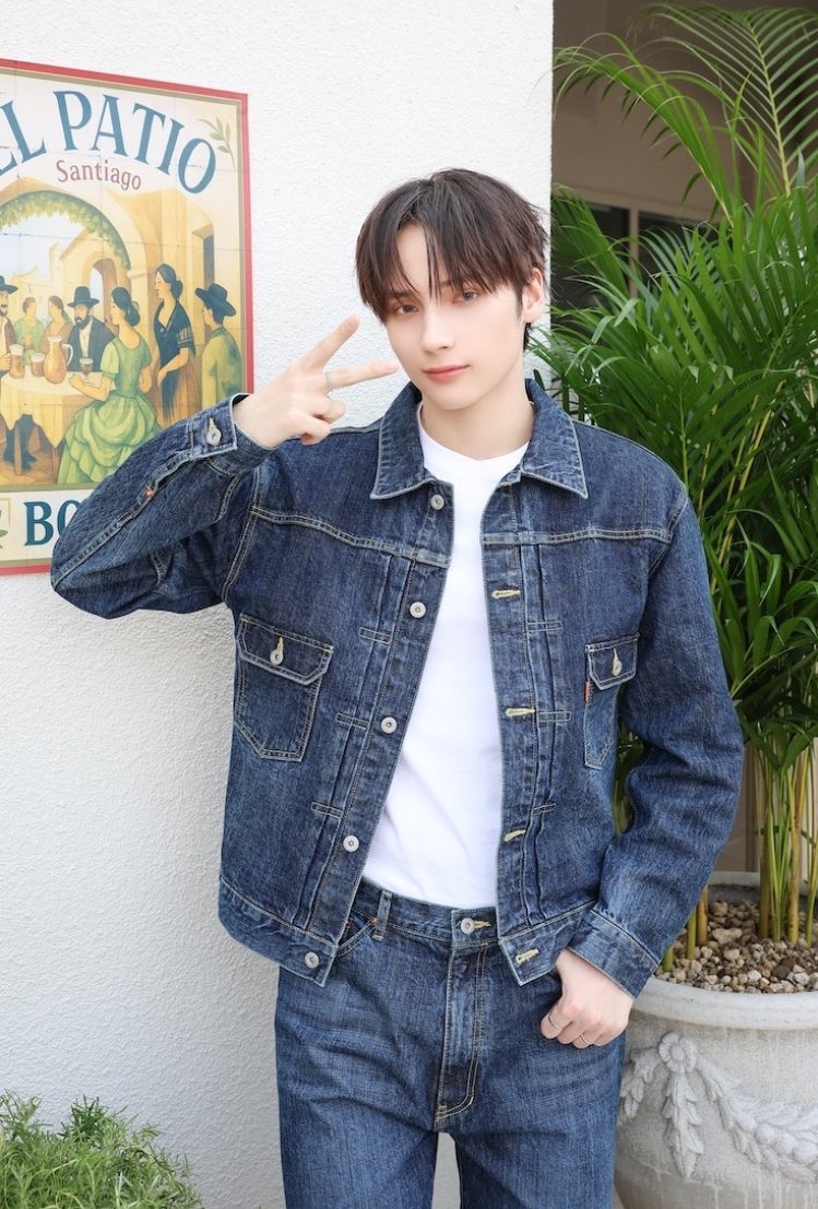 Behind-the-scenes cut of HueningKai (TOMORROW X TOGETHER)