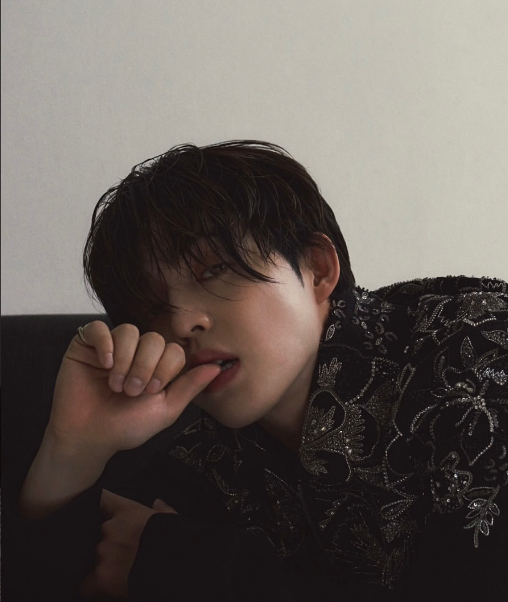 Foto terbaru S.Coups (SEVENTEEN)