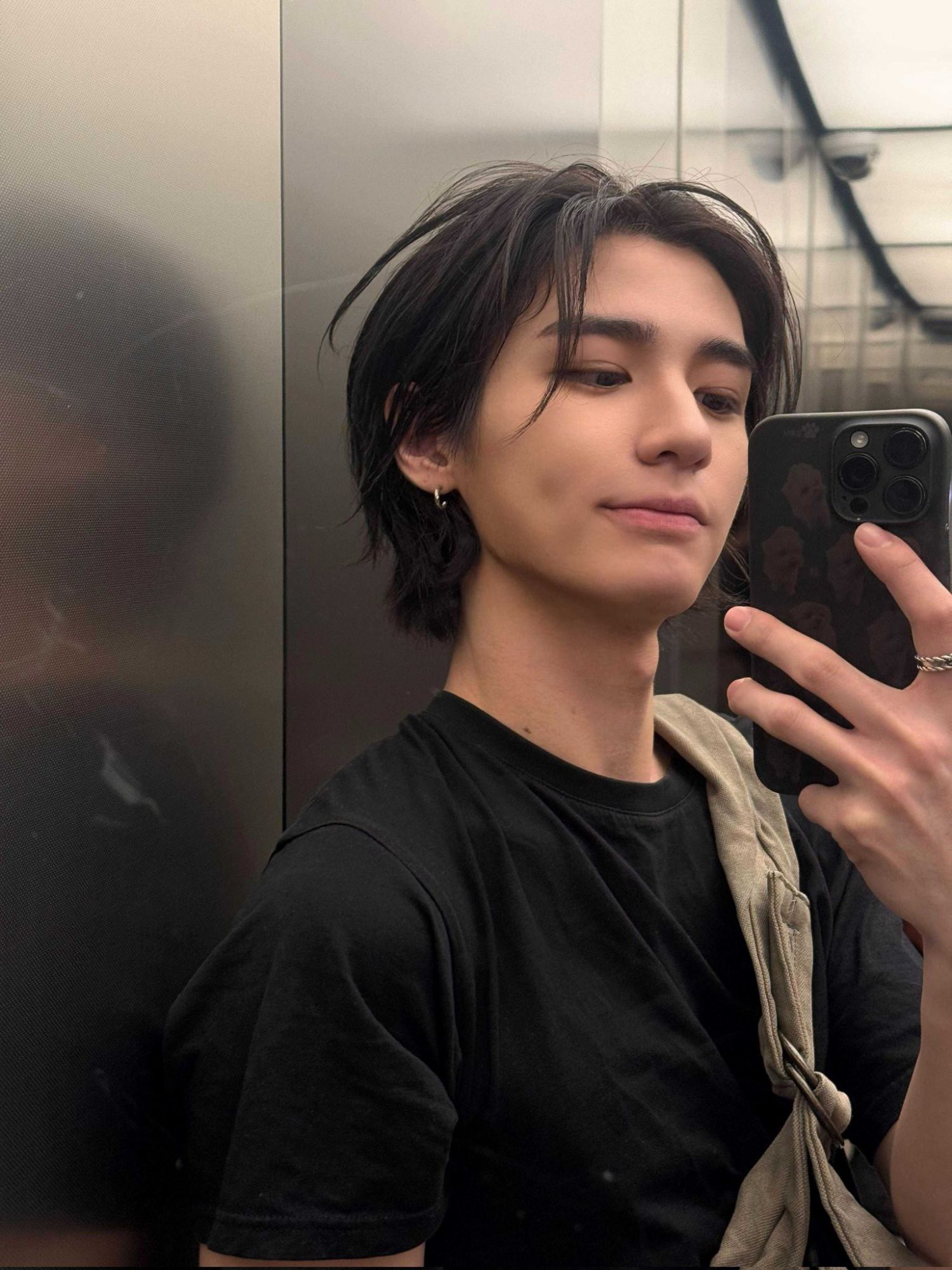 A moment captured by Leehan (BOYNEXTDOOR)'s fan