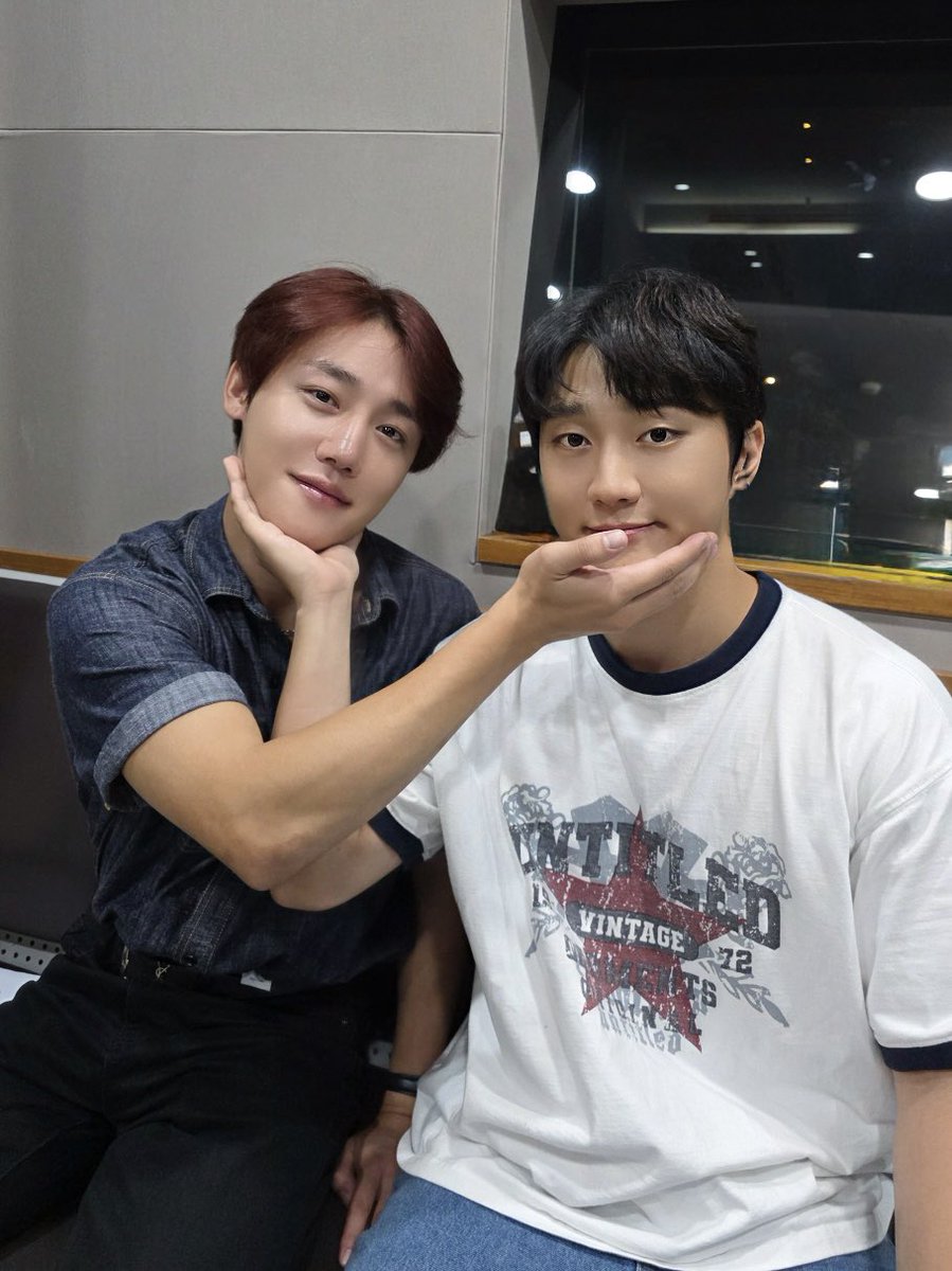Behind-the-scenes cut of GoldenChild