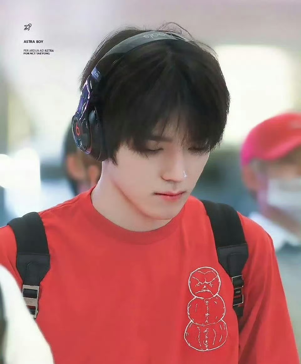 Behind-the-scenes cut of Taeyong (NCT 127)
