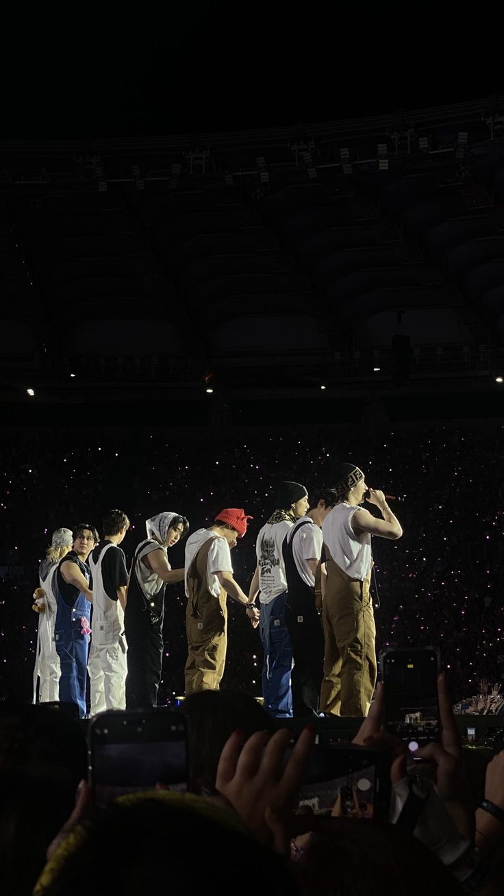 A moment captured by Stray Kids's fan