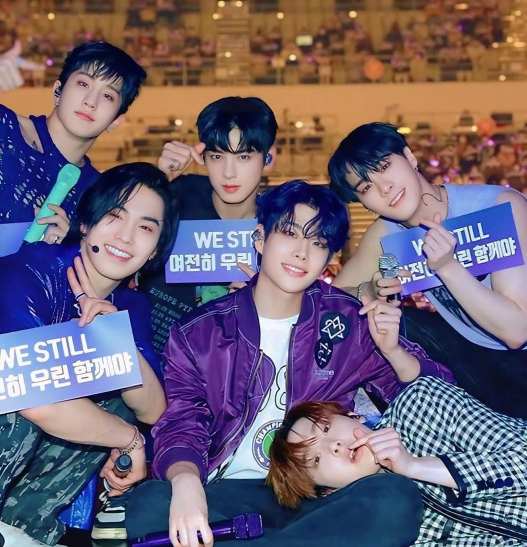 아스트로 최근 활동샷