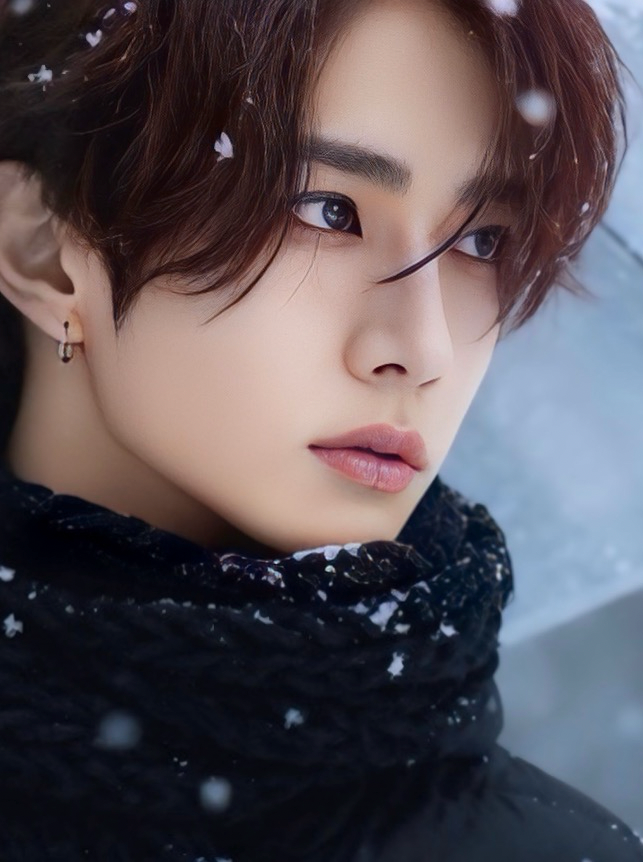 Behind-the-scenes cut of Heeseung (ENHYPEN)