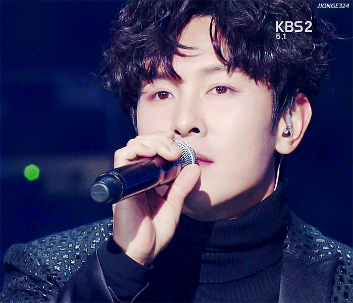 Behind-the-scenes cut of SHINHWA