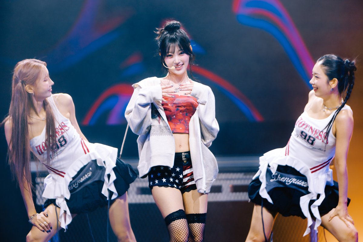 A moment captured by ARTMS's fan