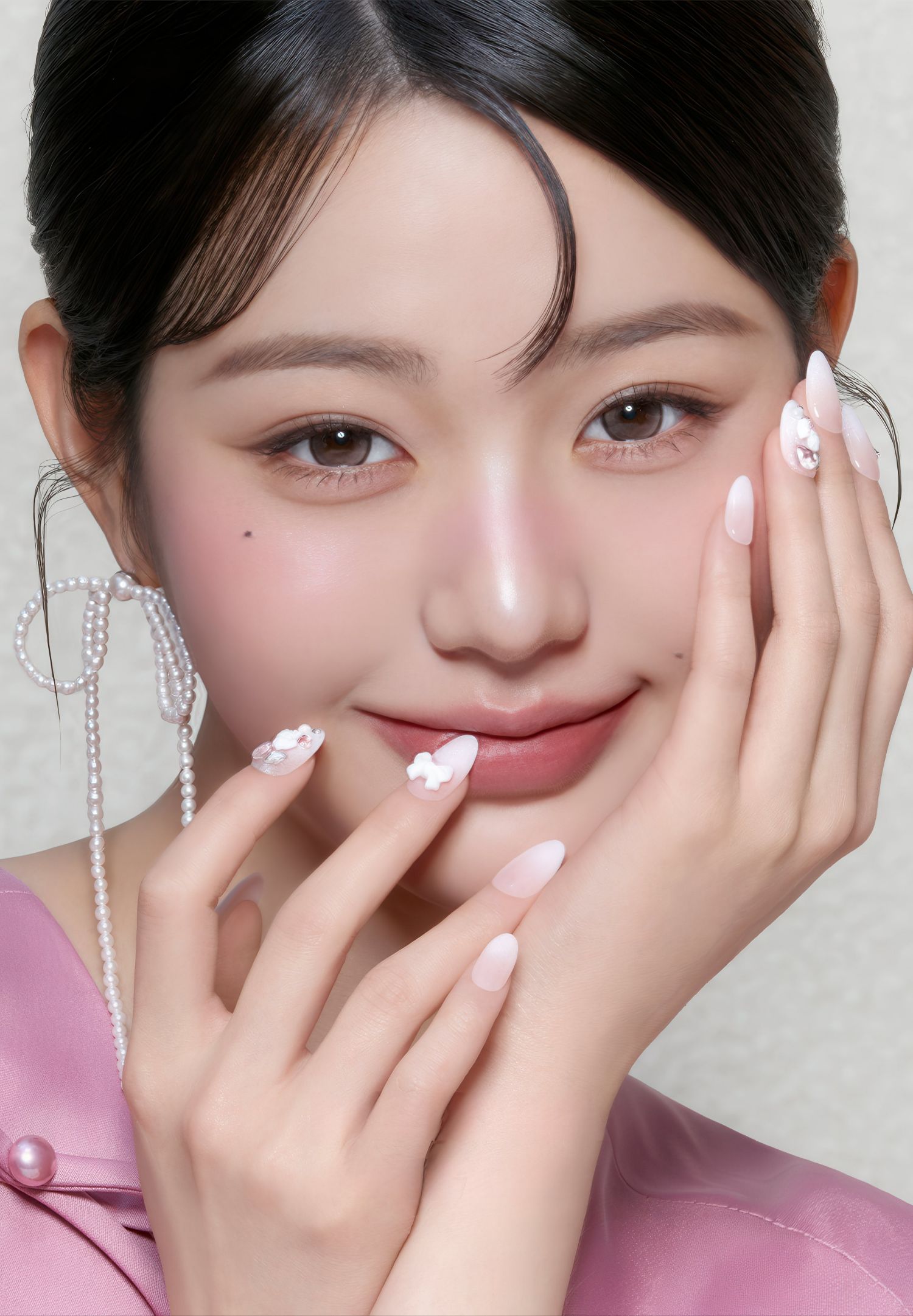 Recent activity shot of Jang Wonyoung (IVE)