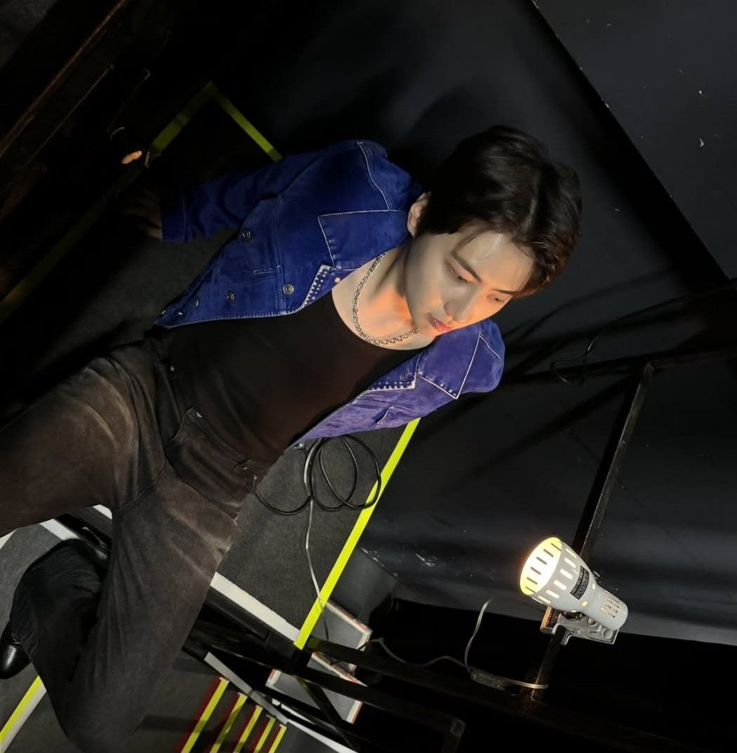 Recent activity shot of Lee Jinhyuk
