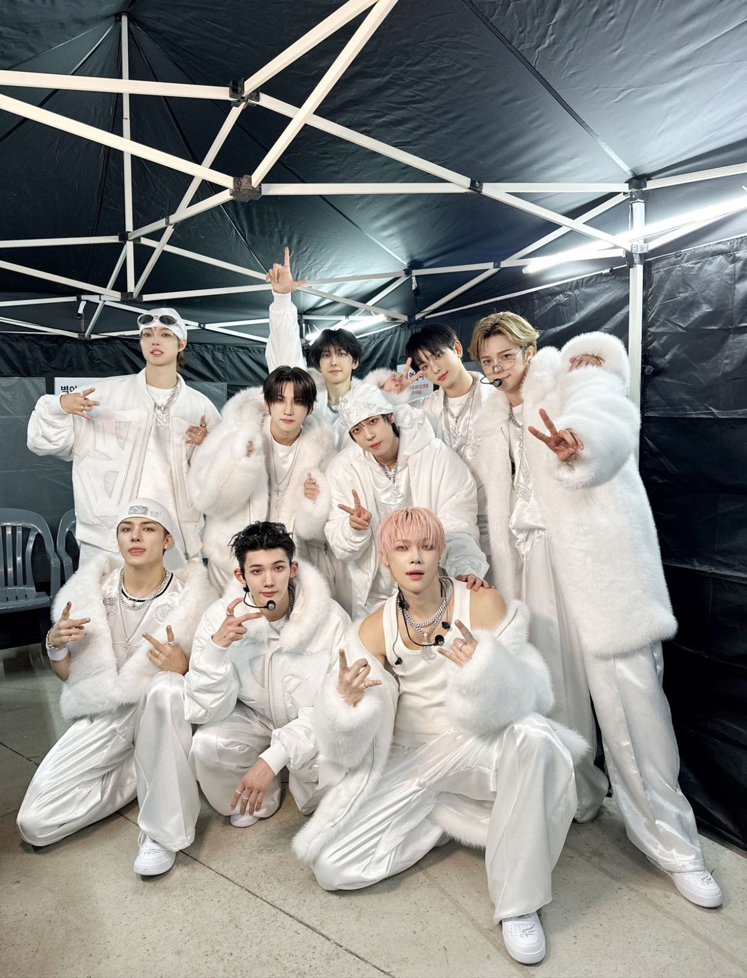 Recent activity shot of &TEAM